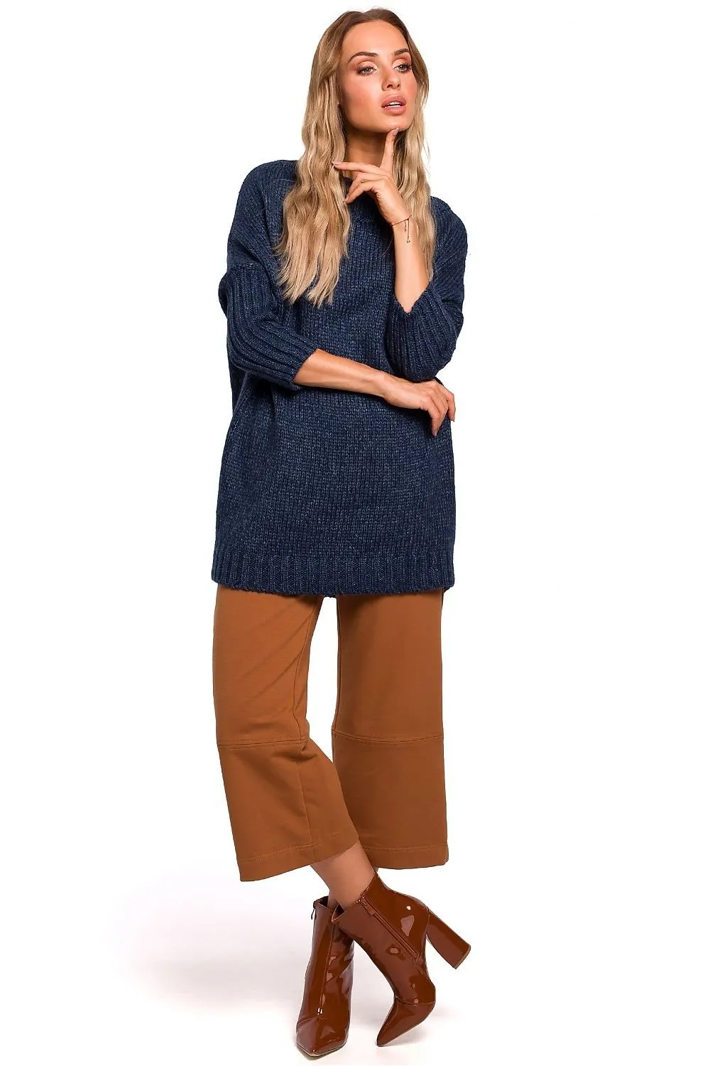 Chic Longline Fleece Sweater with Ribbed Cuffs