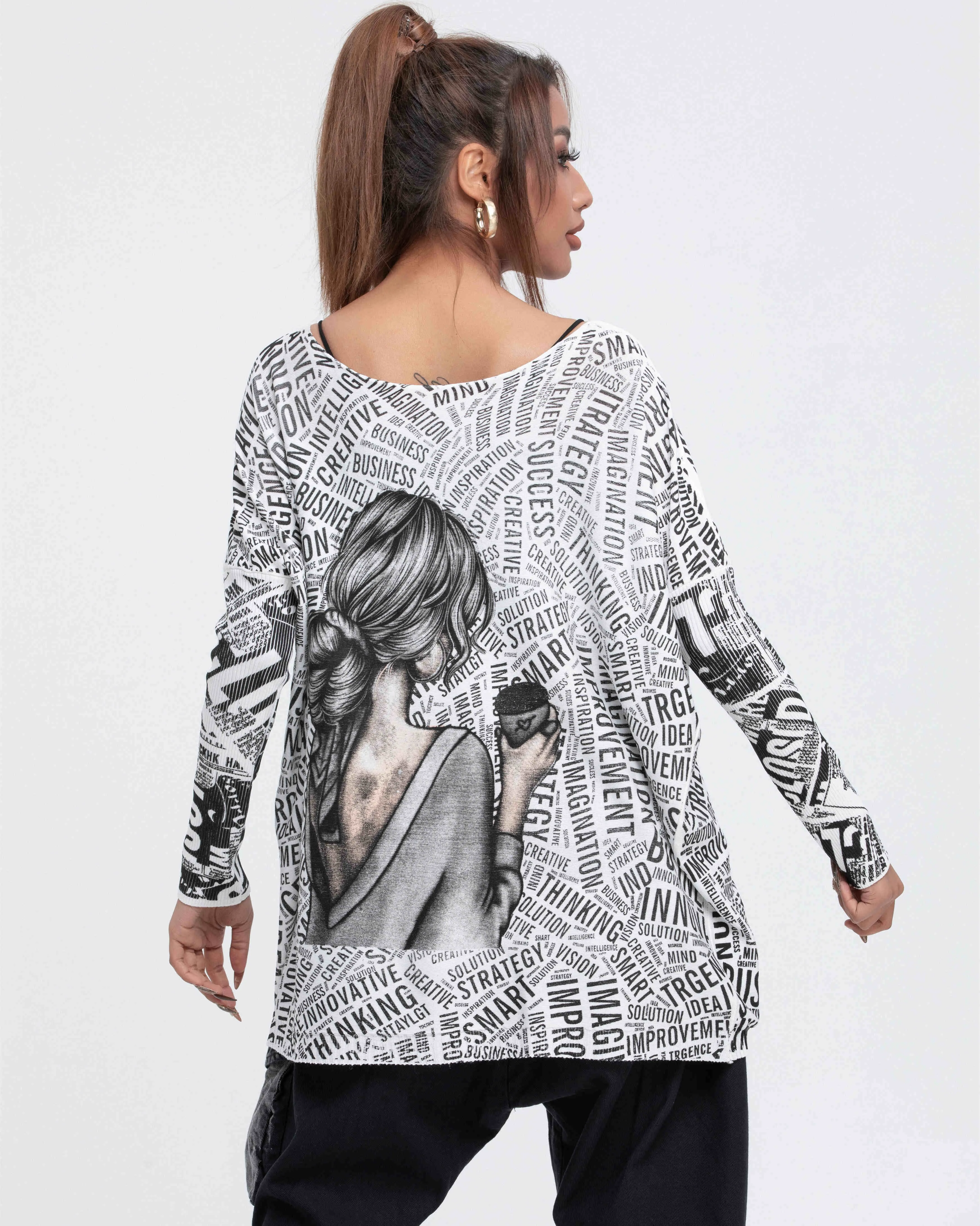 ellazhu Women's Long Sleeve Sweater Newspaper Painting Pullover Oversized Shirt GY2754