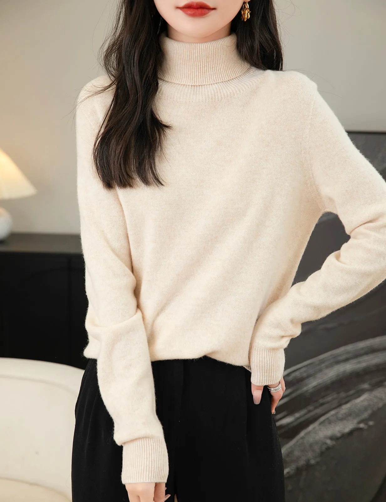 Judy Woman Turtleneck Sweater