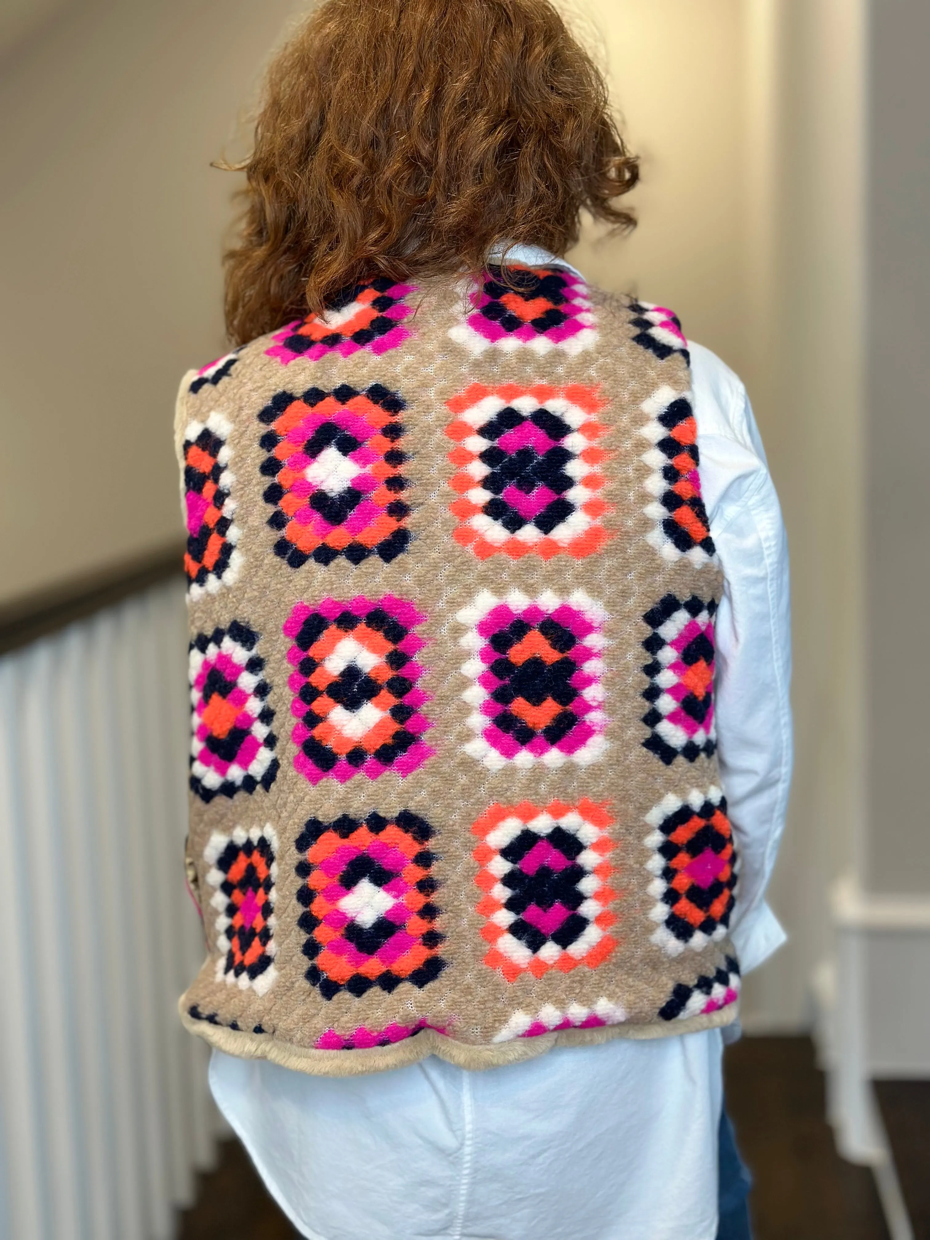 Vilagallo - Reversible Crocheted Vest